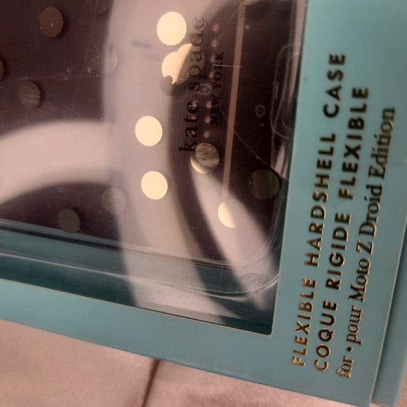 Kate Spade Moto Z Clear with Gold Polka Dots Hard Shell Phone Case NWT - Picture 7 of 10